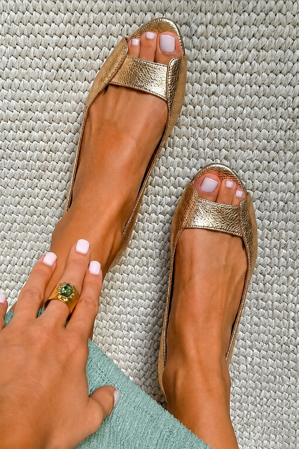 Adelina | Sandalias Doradas Confort