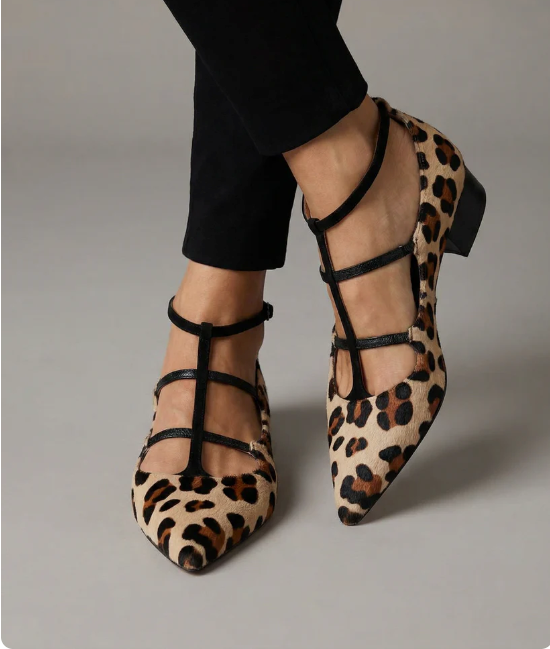 Franca – Zapatos de Tacón con Correa Estampada